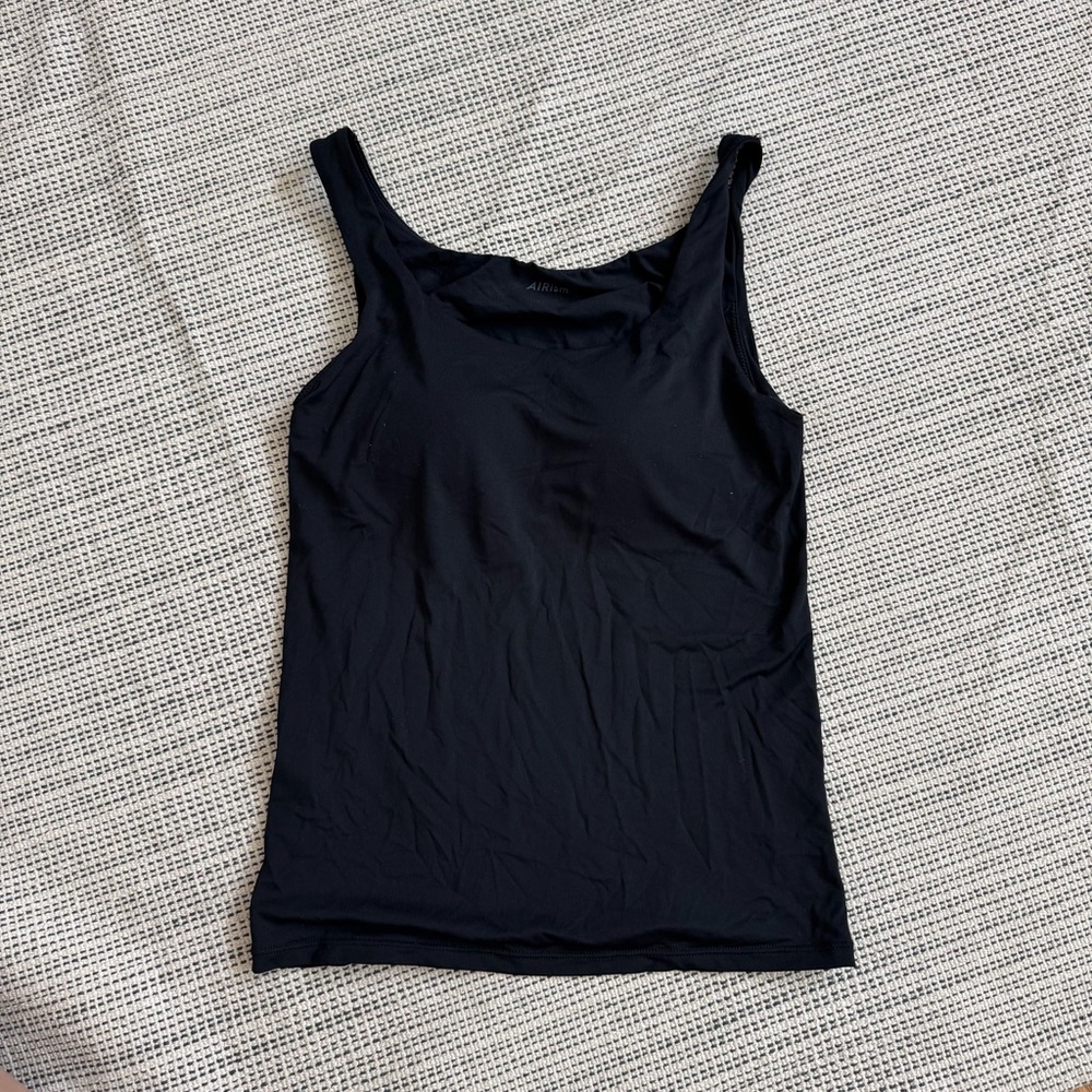 Uniqlo AIRism Tank Top with Built in Bra